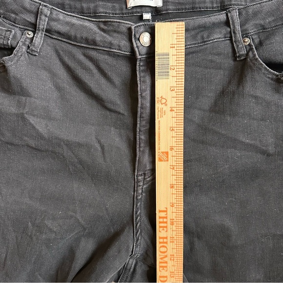 Pistola 28" Black High Rise Skinny Ankle Jeans Women Plus Size 24W - Picture 5 of 9